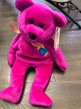 Ty Bright Pink “Millenium” Beanie Baby Bear with Embroidered 🌏 2000